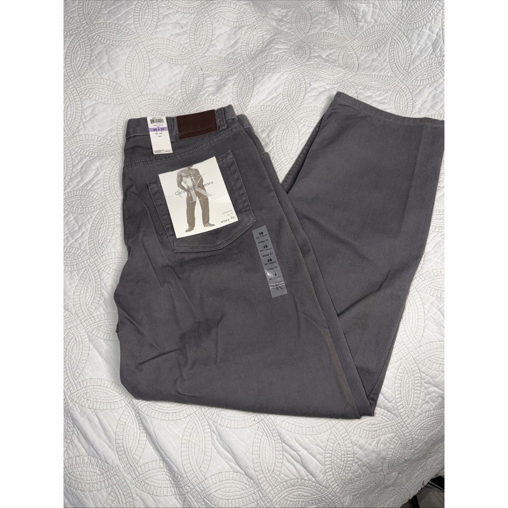 NWT Calvin Klein Designer Jeans Straight Leg Relaxed Fit Size 38x30 Dark Gray